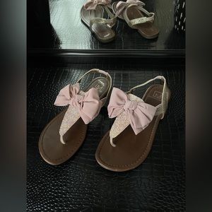 Material Girl Pink Bow Sandals